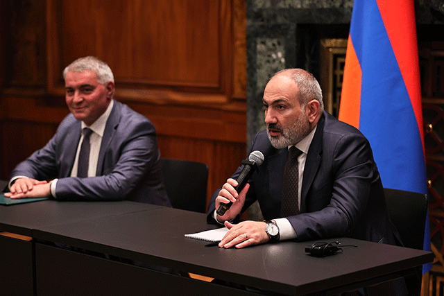 Nikol Pashinyan meets the representatives of the Armenian community in the Czech Republic