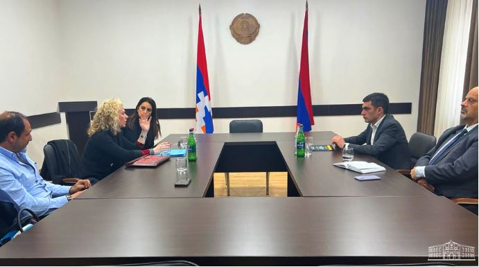 Foreign Minister of Artsakh Received Co-Founder of the Lemkin Genocide Prevention Institute and Representatives of the Armenian Community of Argentina