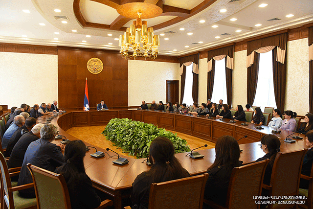 President Harutyunyan met with a group of relatives of soldiers perished during the 44-day war