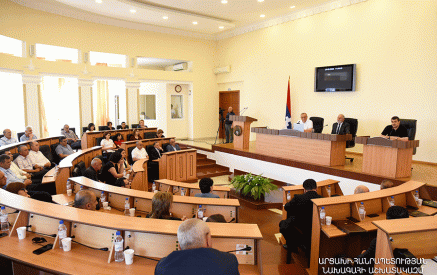 President Harutyunyan delivered an annual report in the National Assembly