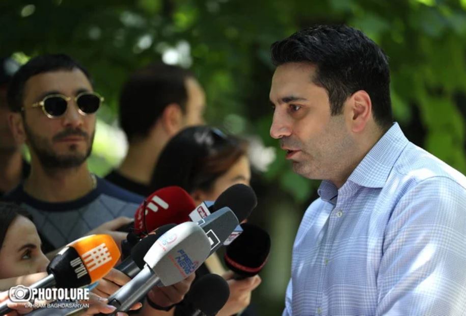 Alen Simonyan: We have to get them to sit at the table and discuss it; otherwise, a favorable situation will not be created for the same Azerbaidjan