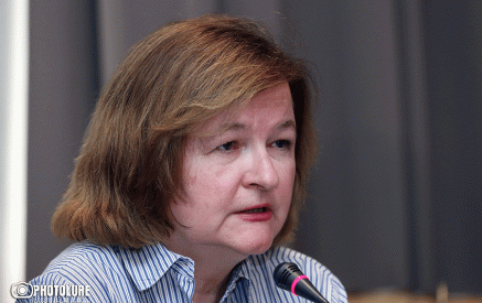 “At least at the entrance to the Lachin Corridor, we did not witness anything like this, while the obligation of Russian peacekeepers is to protect the population of Nagorno-Karabakh and ensure free movement through the Lachin Corridor.” Nathalie Loiseau