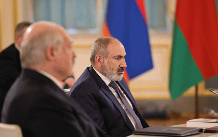 Nikol Pashinyan sends congratulatory message to Alexander Lukashenko