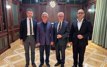 Serzh Sargsyan received Michael Gahler and Robert Golanski