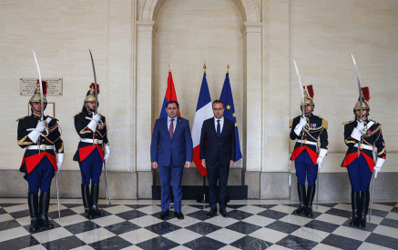 French President approves pantheonization of Missak Manouchian
