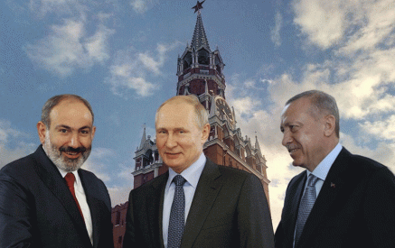 To whom was Nikol Pashinyan making a gesture of loyalty: to the Kremlin or Ankara?