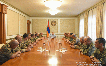 Arayik Harutyunyan issued a series of instructions aimed at ensuring the safety of the population of Artsakh