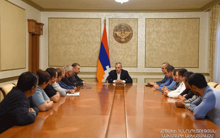 President Samvel Shahramanyan met with a group of displaced residents of Hadrut region