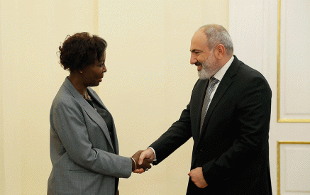 Louise Mushikiwabo arrived to express her solidarity with the Armenian people in the light of the forced displacement of the Armenians of Nagorno Karabakh