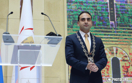 Tigran Avinyan sworn in as Mayor of Yerevan