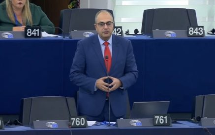 Vladimir Vardanyan: I would like to ask Mr Seyidov, if your children, grandchildren would come to you and ask what happened with the Armenians living in Nagorno Karabakh, what would be your answer
