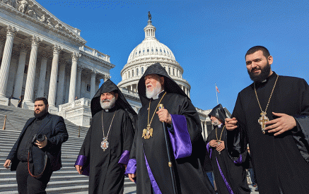 His Holiness Aram I Raises Ethnic Cleansing of Artsakh’s Armenian Christians with U.S. House Speaker Mike Johnson