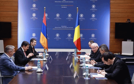 Paruyr Hovhannisyan briefed the Romanian side on the humanitarian situation resulting from Azerbaijan’s policy of ethnic cleansing