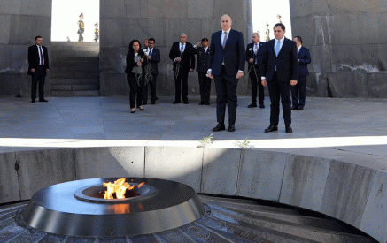 Suren Papikyan and Juansher Burchuladze visited the Armenian Genocide Memorial and paid tribute to the memory of the victims