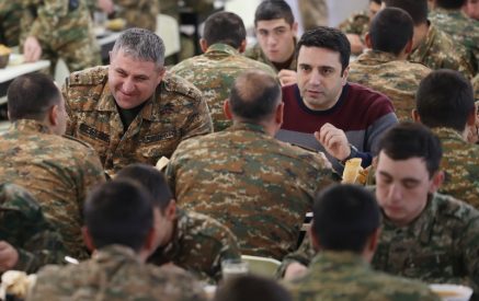 Alen Simonyan visited the RA N military unit of the Ministry of Defense on the occasion of the New Year and Christmas holidays