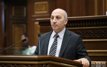The draft law on Probation Service with the enclosed package was debated in the second reading, which was presented by the RA Deputy Minister of Justice Levon Balyan