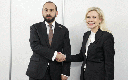 Ararat Mirzoyan briefed Pia Kauma on the latest developments in the process of normalization of relations with Azerbaijan