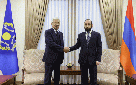 Ararat Mirzoyan and Imangali Tasmagambetov exchanged views on the situation in the region, projects aimed at developing transport and economic connectivity