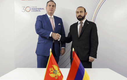 Ararat Mirzoyan had a meeting with Filip Ivanović, newly appointed Minister of Foreign Affairs of Montenegro