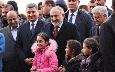 Nikol Pashinyan attends the housewarming ceremony of the multi-apartment building built in Aparan