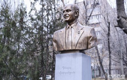 Armenian and Russian parliamentarians take part in solemn ceremony of opening the bust of legendary intelligence officer Gevorg Vardanyan
