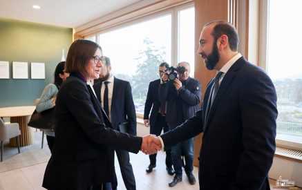 Ararat Mirzoyan had a meeting with Mirjana Spoljaric Egger, President of the International Committee of Red Cross