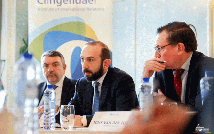 Mirzoyan noted that the four principles of sovereignty, jurisdiction, reciprocity and equality, that are important to Armenia, got their best reflection in the “Crossroads of Peace” project developed by the Government