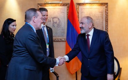Issues related to the cooperation between the Armenian Government and Amazon Web Services, implementation of joint programs were discussed