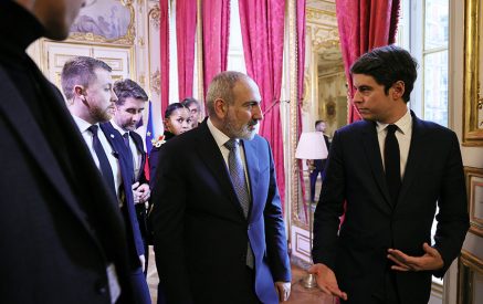 Nikol Pashinyan invited Gabriel Attal to Armenia on an official visit