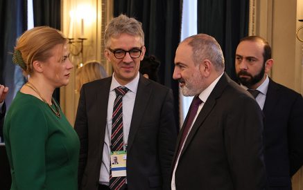 Pashinyan participates in the round-table discussion entitled “Grey Zones on the European Continent”