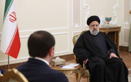 Iran Repeats Warnings To Armenian Leadership