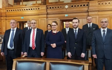 Delegation RA NA Armenia-Germany Friendship Group meets with First Vice President of the Hamburg Parliament