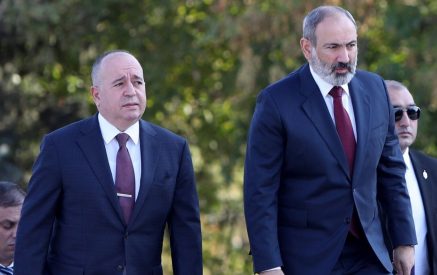 Pashinyan In War Of Words With Former Defense Minister