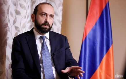 “There are some issues there but we work on it”-Ararat Mirzoyan about relations with Russia