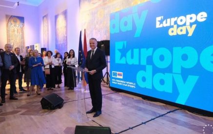 “EU stands with Armenia – Stronger together”