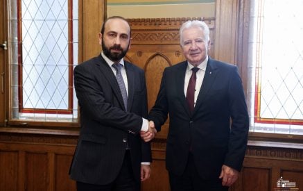 Ararat Mirzoyan had a meeting with István Jakab, the Deputy Speaker of the National Assembly of Hungary