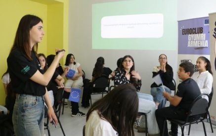 YEAs in Armenia hold info sessions in Gyumri and Vayk on EU opportunities and media literacy