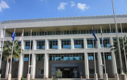 Cyprus welcomes the positive steps taken by Armenia and Azerbaijan to use the Alma Ata Declaration as a basis for border delimitation. MFA