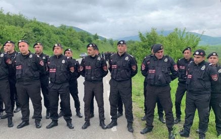 Armenian Border Village Again Cordoned Off By Police