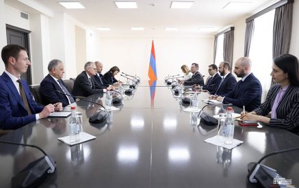 Ararat Mirzoyan and Michael Siebert touched upon the EU monitoring mission in Armenia