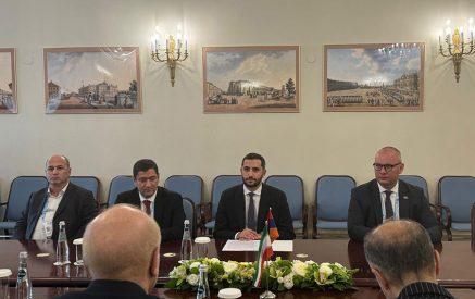 Ruben Rubinyan meets with Speaker of IRI Majlis Mohammad Bagher Ghalibaf in St. Petersburg