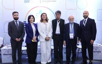 The speakers addressed the challenges emerging from the rapid transformations in the Middle East, including official Tehran’s involvement and position in the region, and exchanged views on the role of Iran and other international actors in this context