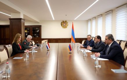 The meeting focused on potential areas of defence cooperation between Armenia and the Netherlands