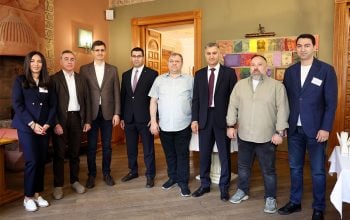 Silicon Mountains Visionaries Engage with Media Representatives