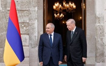 Nikol Pashinyan and Recep Tayyip Erdoğan meet in Istanbul