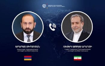 Ararat Mirzoyan and Seyed Abbas Araghchi discussed issues of cooperation in multilateral platforms