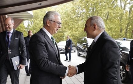 The Prime Minister of Armenia meets with the President of the PACE