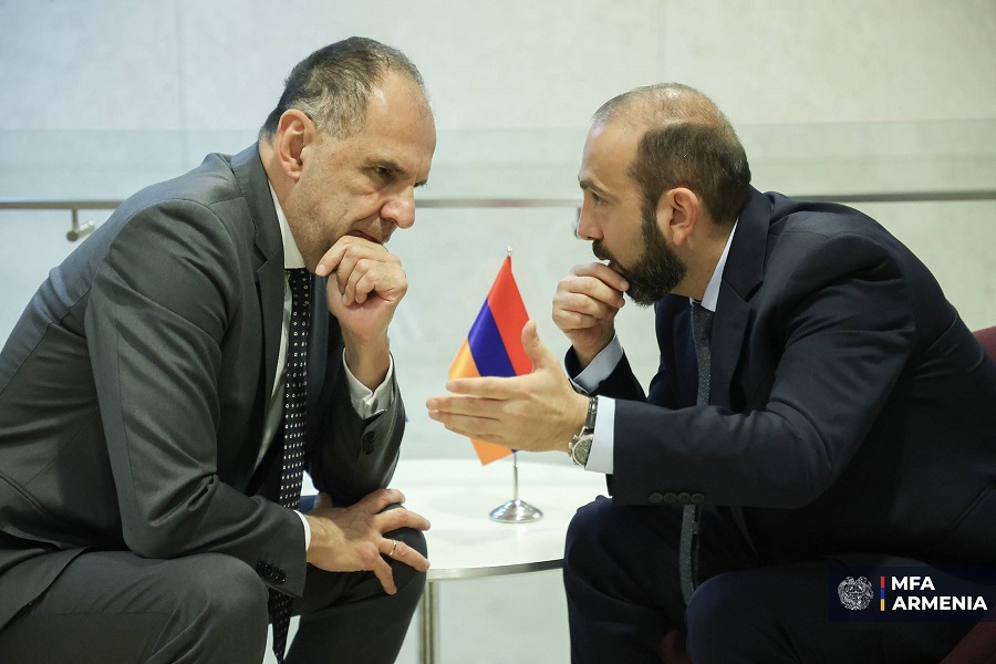 The ministers discussed issues related to deepening the Armenia-EU partnership