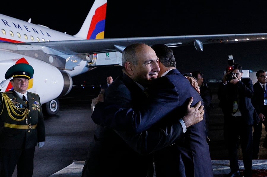 The Prime Minister arrives in Tajikistan