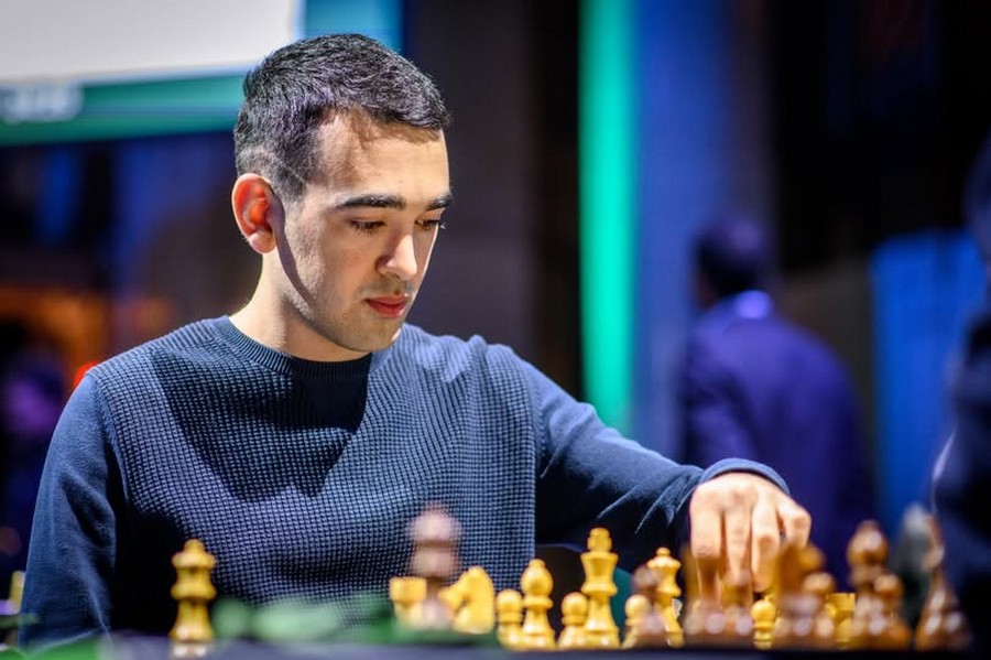 Armenian GM Haik Martirosyan Takes Sole Lead at 19th Agzamov Memorial International Chess Tournament